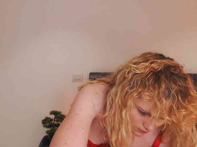 AnnaEvv webcam