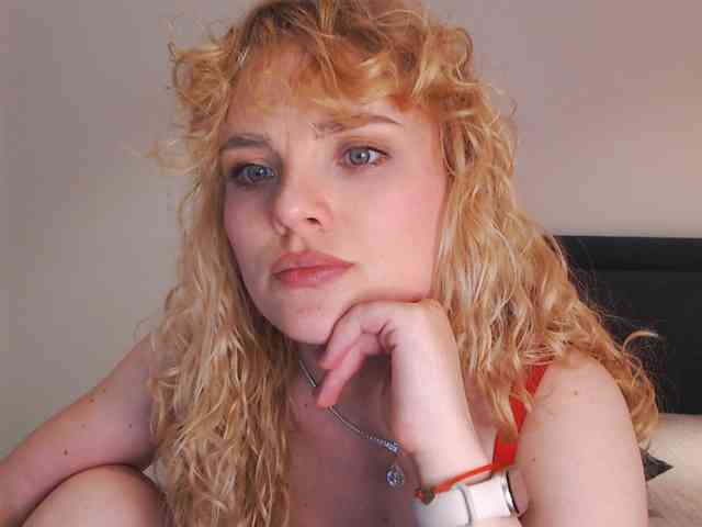 AnnaEvv webcam