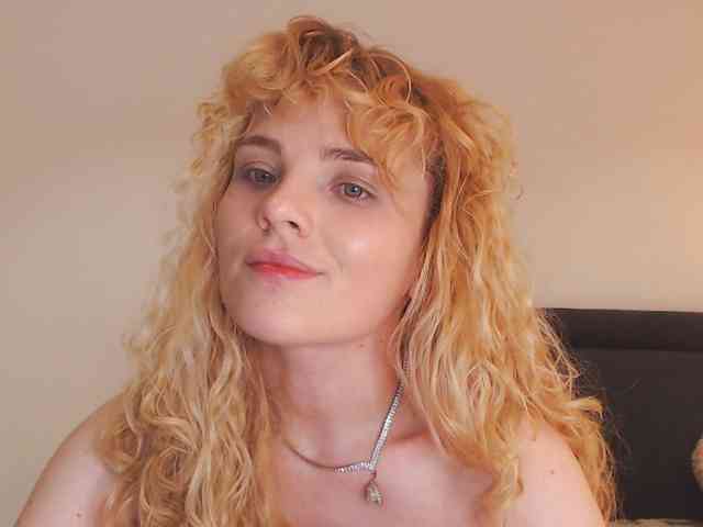 AnnaEvv webcam
