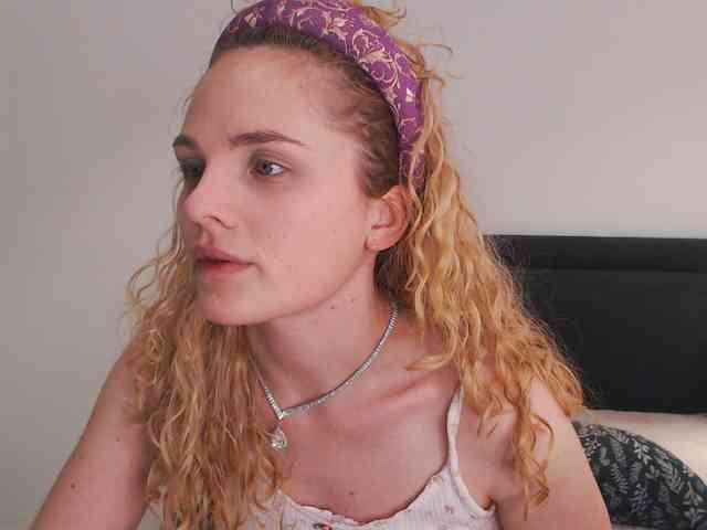 AnnaEvv webcam
