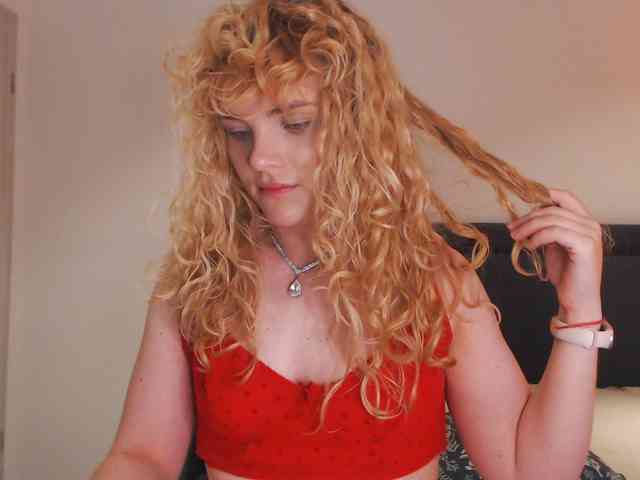 AnnaEvv webcam