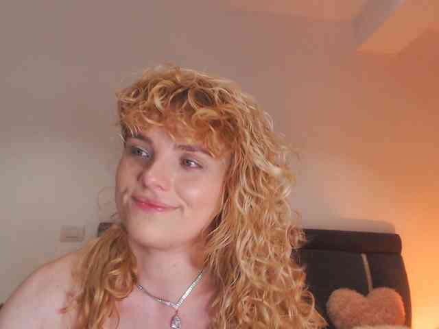 AnnaEvv webcam