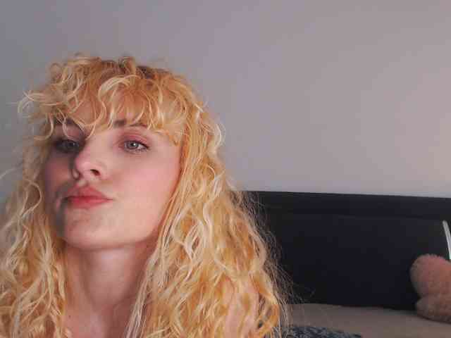 AnnaEvv webcam
