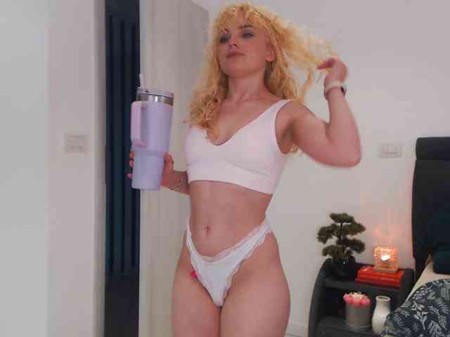 AnnaEvv webcam