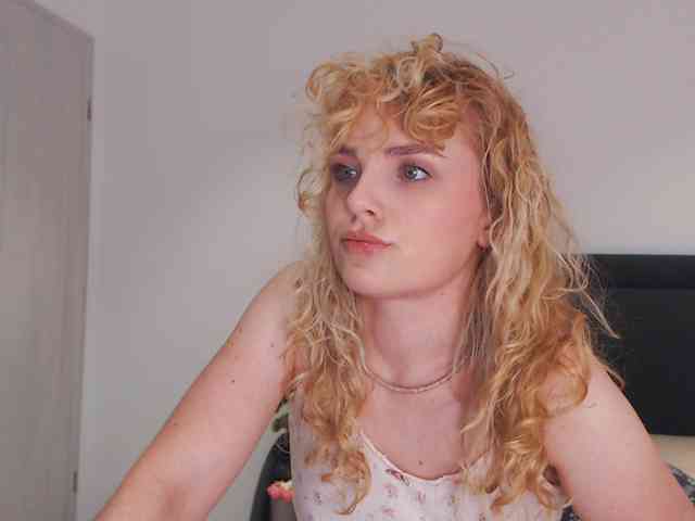 AnnaEvv webcam