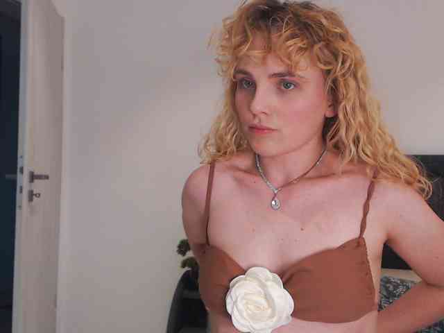 AnnaEvv webcam