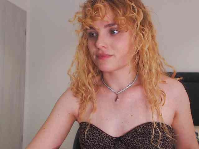AnnaEvv webcam