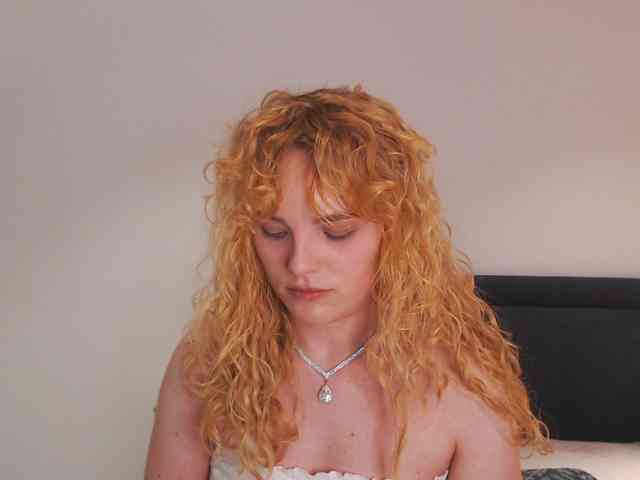 AnnaEvv webcam