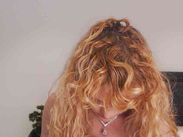 AnnaEvv webcam