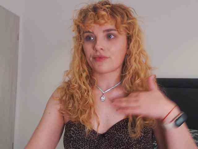AnnaEvv webcam