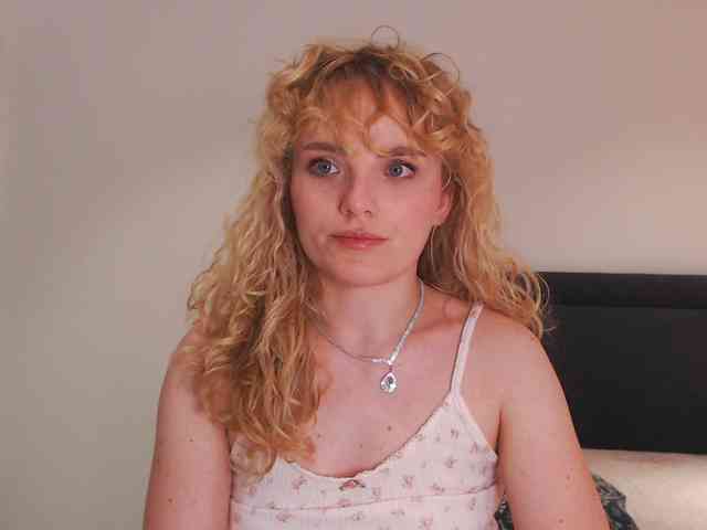 AnnaEvv webcam