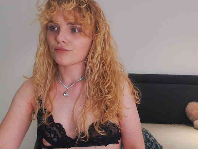 AnnaEvv webcam