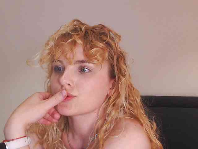 AnnaEvv Sex Cam Show