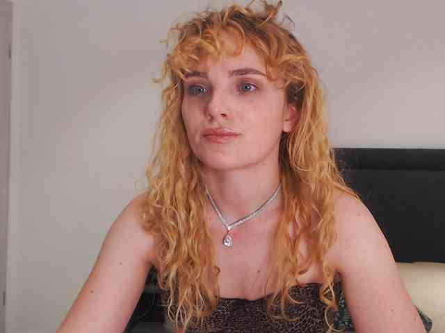 AnnaEvv webcam