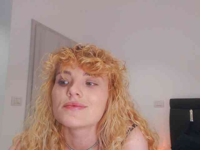 AnnaEvv webcam