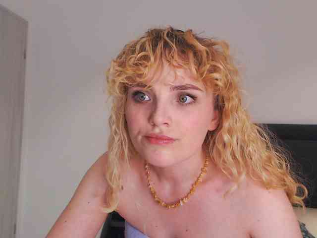 AnnaEvv webcam
