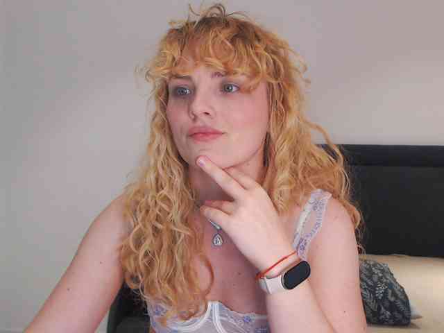 AnnaEvv webcam