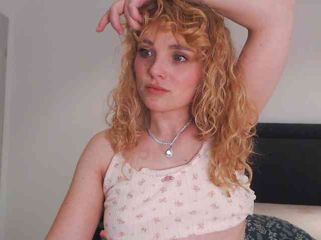 AnnaEvv webcam