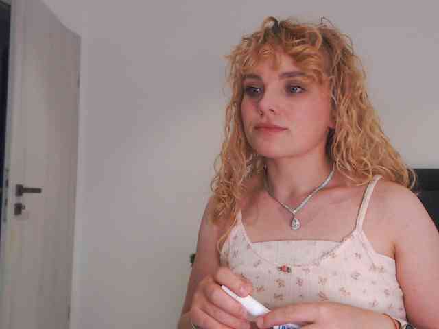 AnnaEvv webcam