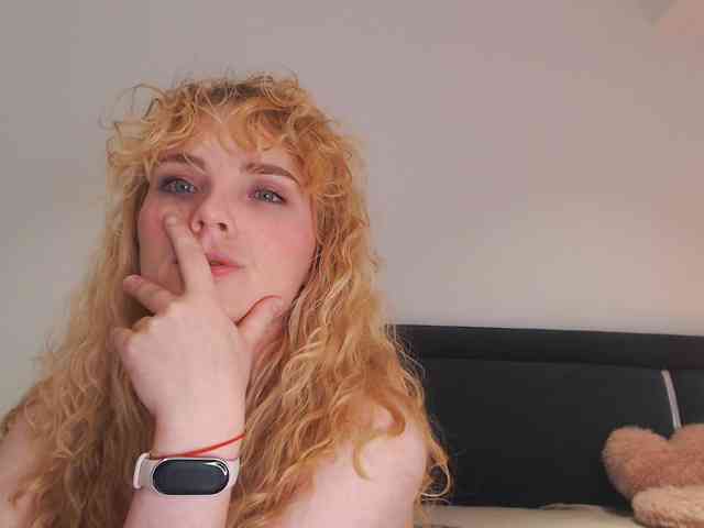 AnnaEvv webcam