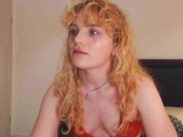 AnnaEvv webcam