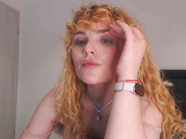 AnnaEvv webcam