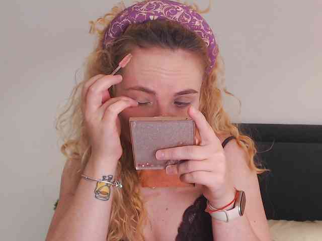AnnaEvv webcam