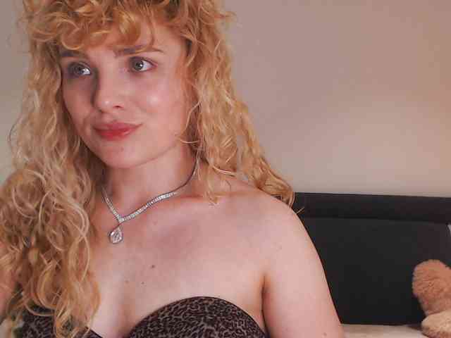 AnnaEvv Sex Cam Show