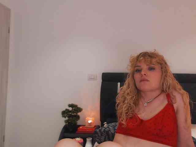AnnaEvv webcam