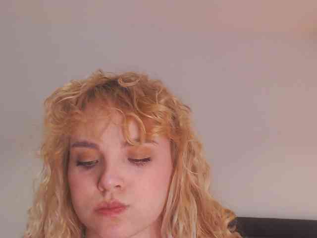 AnnaEvv webcam