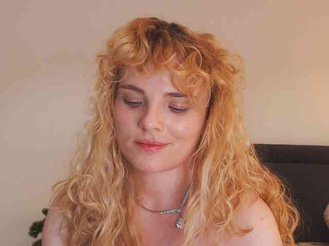 AnnaEvv webcam