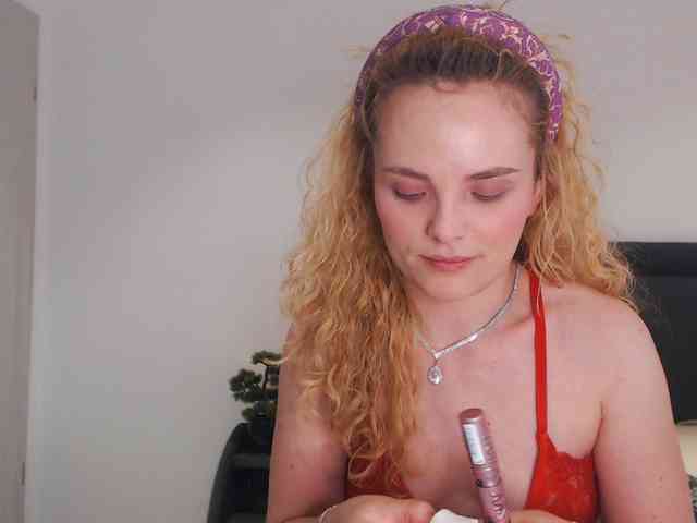 AnnaEvv webcam