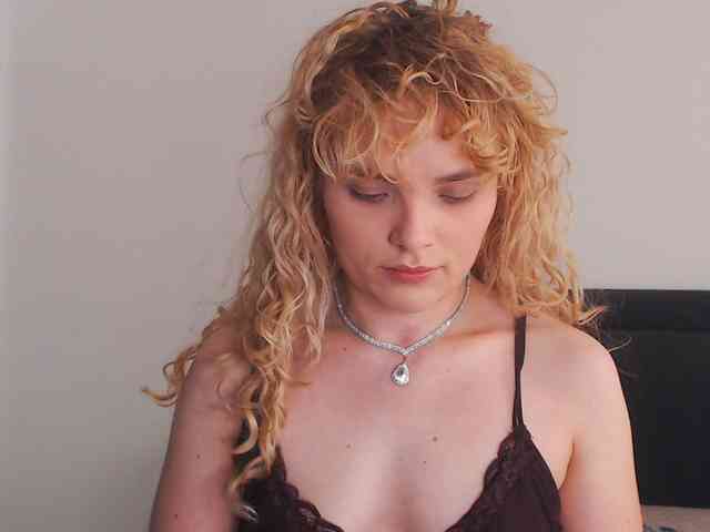 AnnaEvv webcam