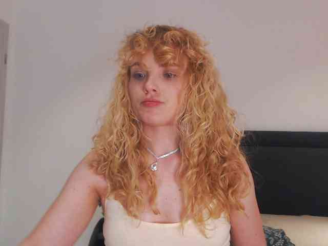 AnnaEvv webcam
