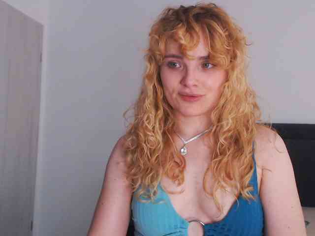AnnaEvv webcam