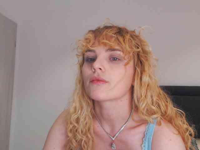 AnnaEvv webcam