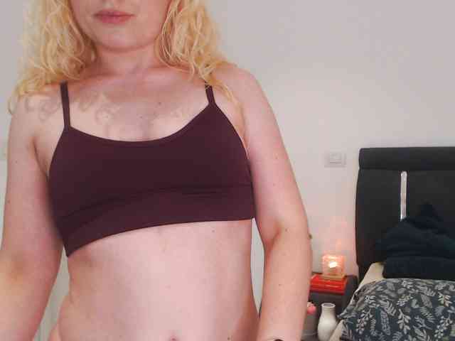 AnnaEvv webcam