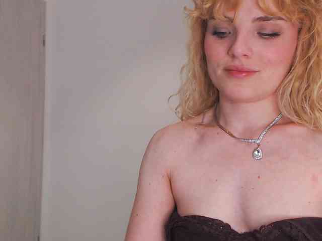 AnnaEvv webcam