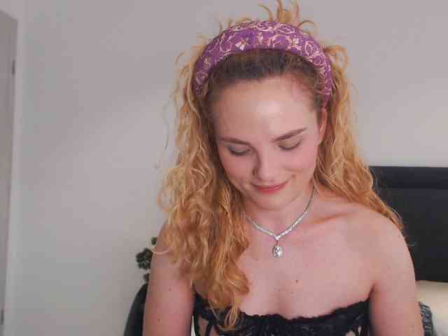 AnnaEvv webcam
