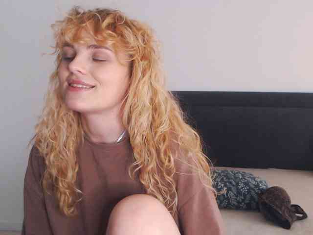AnnaEvv webcam