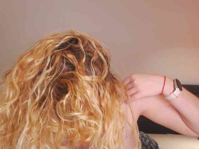 AnnaEvv webcam
