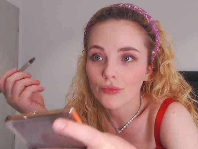 AnnaEvv webcam