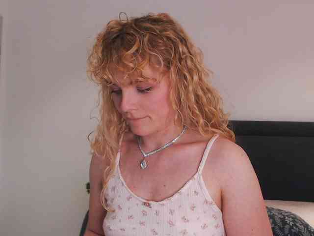 AnnaEvv webcam