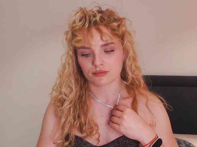 AnnaEvv webcam