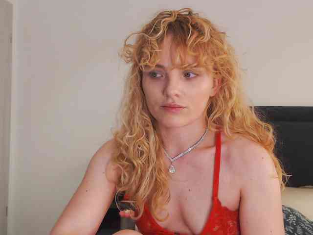 AnnaEvv webcam