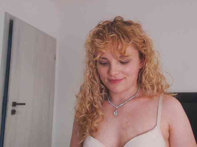AnnaEvv webcam