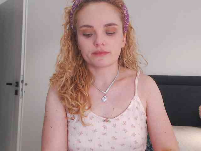 AnnaEvv webcam