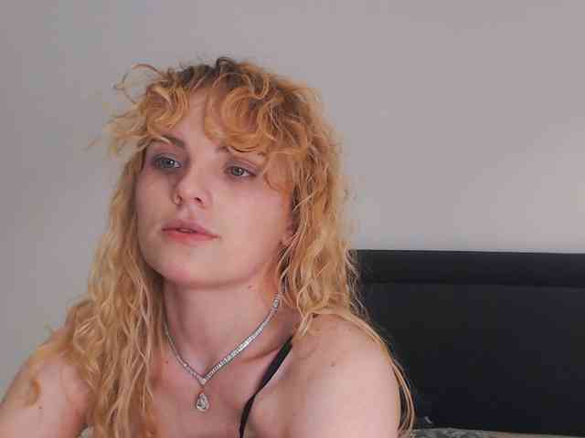 AnnaEvv webcam