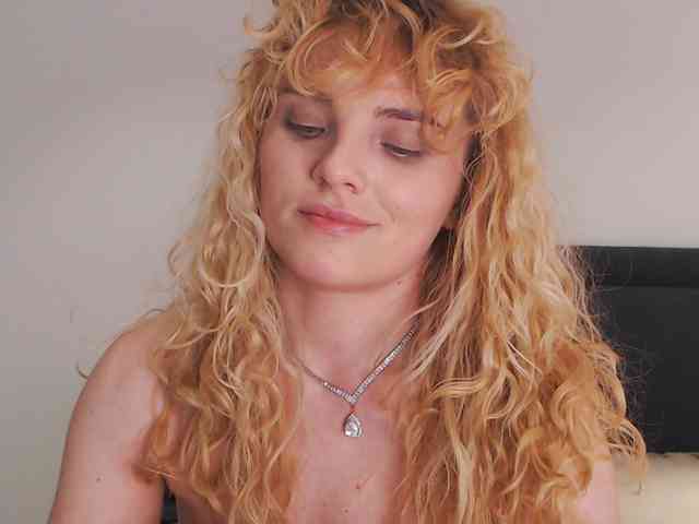 AnnaEvv webcam