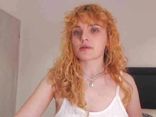 AnnaEvv webcam